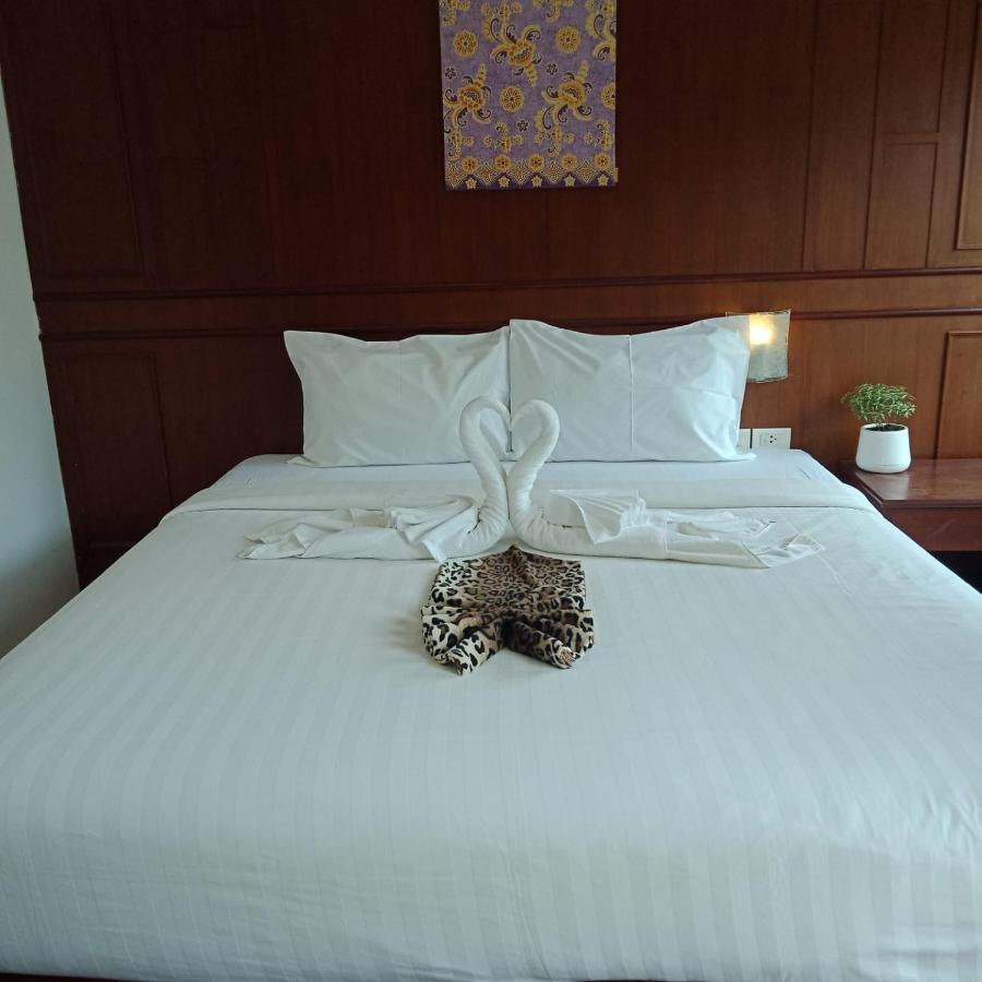 New Forest Patong Bagian luar foto