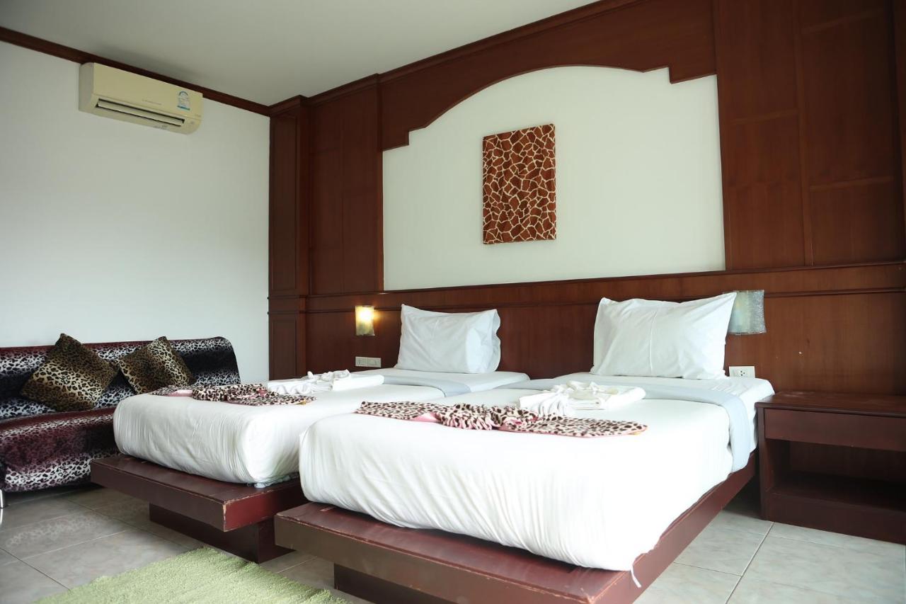 New Forest Patong Bagian luar foto