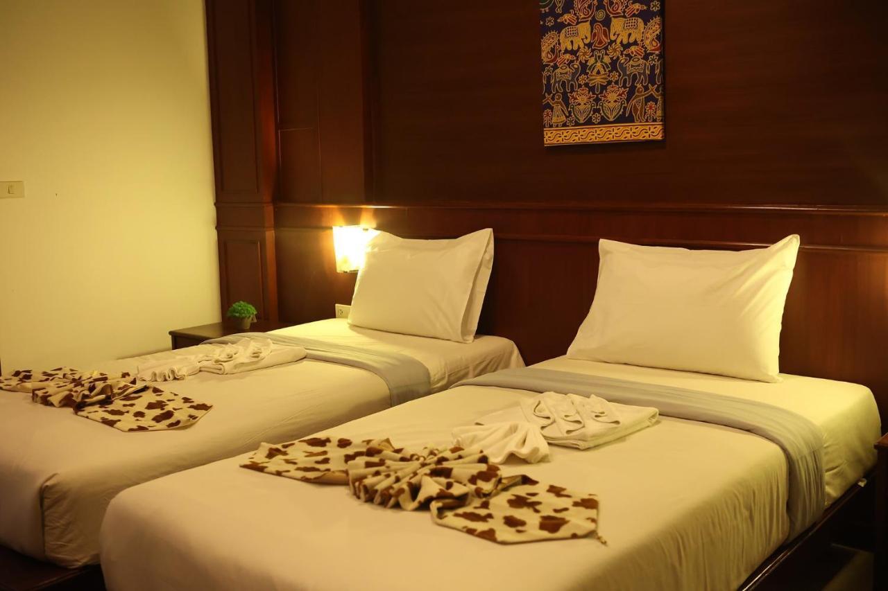 New Forest Patong Bagian luar foto