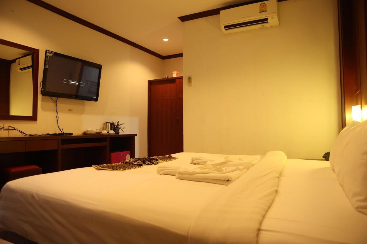 New Forest Patong Bagian luar foto